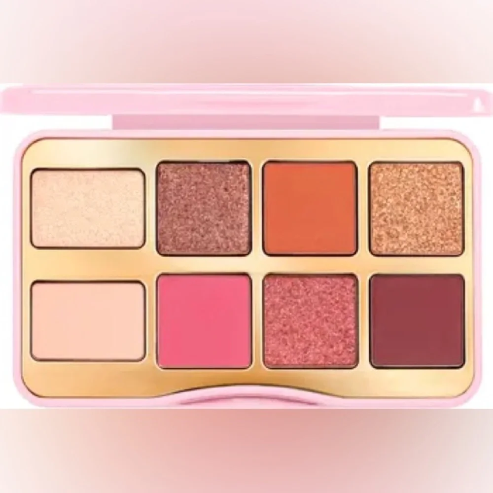 🆕🎮 “Let’s Play” Eyeshadow Palette - Too Faced - NEW IN BOX - Picture 2 of 5